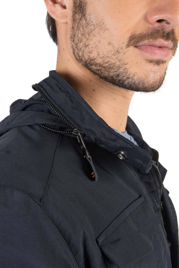 18149_C003_5-JAQUETA-COM-CAPUZ-EMBUTIDO