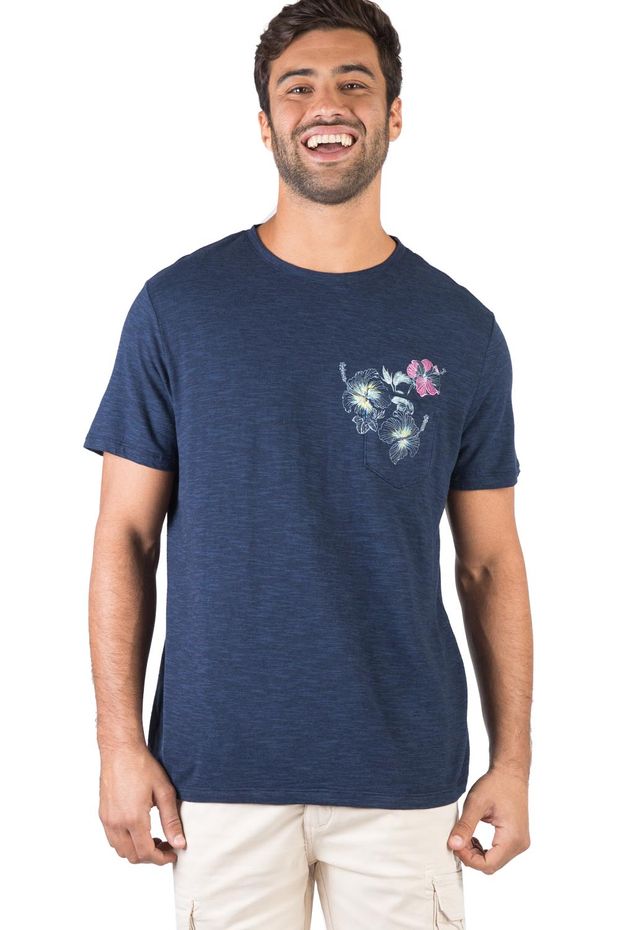 18516_C009_1-T-SHIRT-COM-BOLSO-FLAME-ESTAMPADA