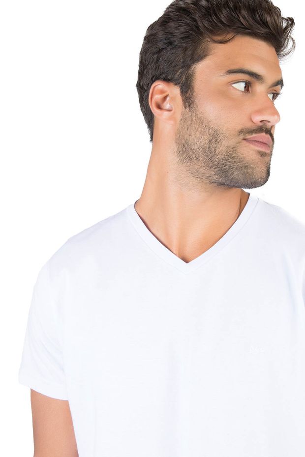18569_C002_3-T-SHIRT-GOLA-V-BASICA