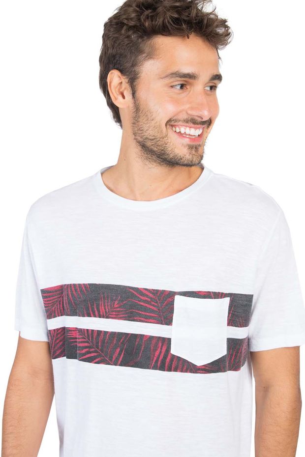 18585_C002_1-T-SHIRT-COM-BOLSO-ESTAMPADA
