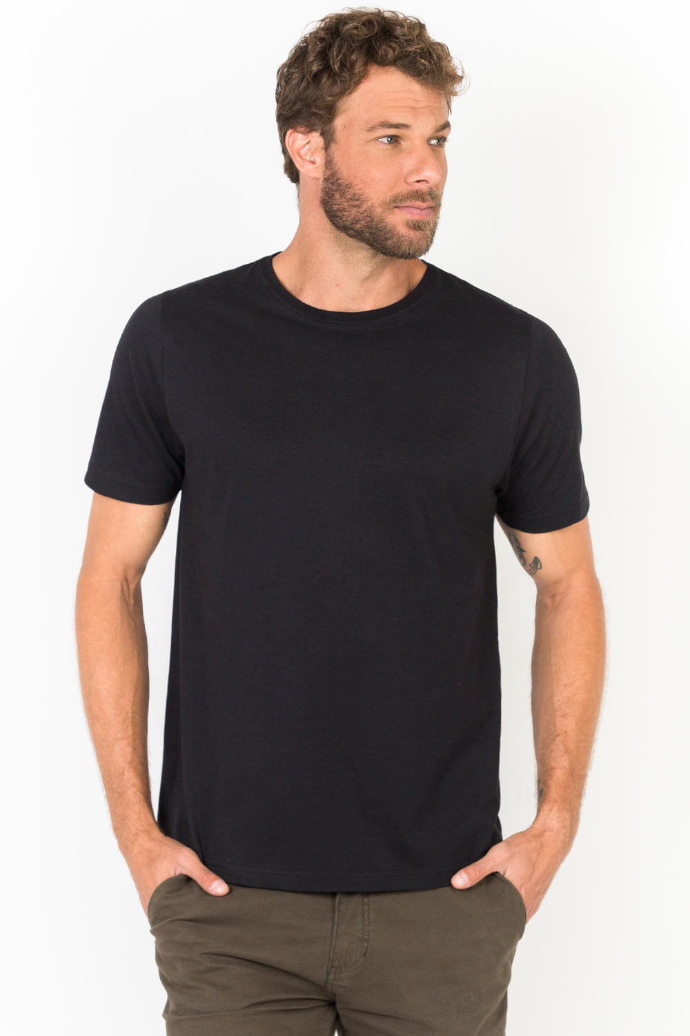 T-Shirt Básica Color Fit Preta