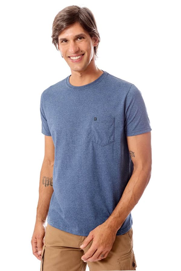 T-Shirt Básica Comfort Com Bolso Azul Marinho AZUL MARINHO/P