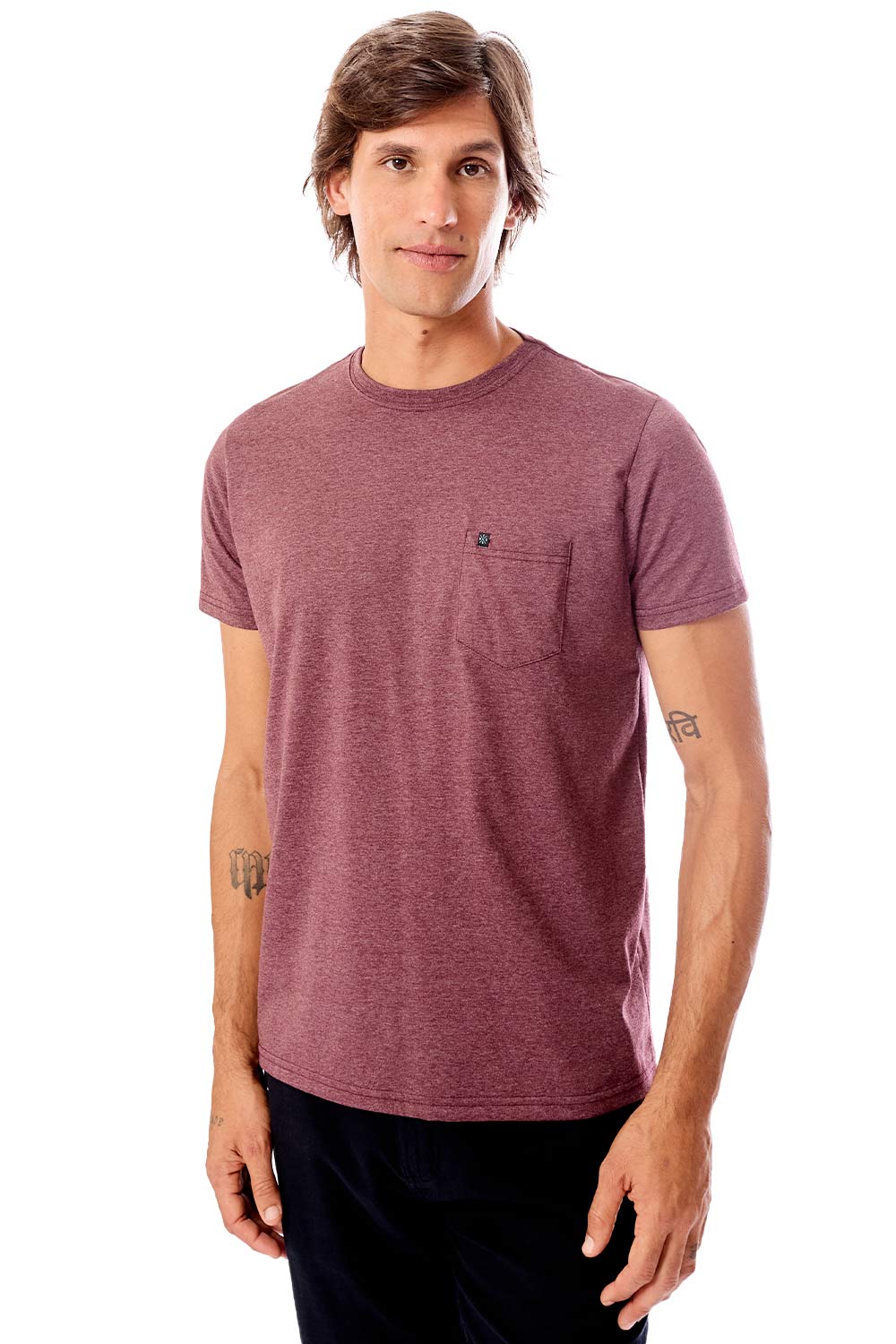T-Shirt Básica Comfort Com Bolso Vinho