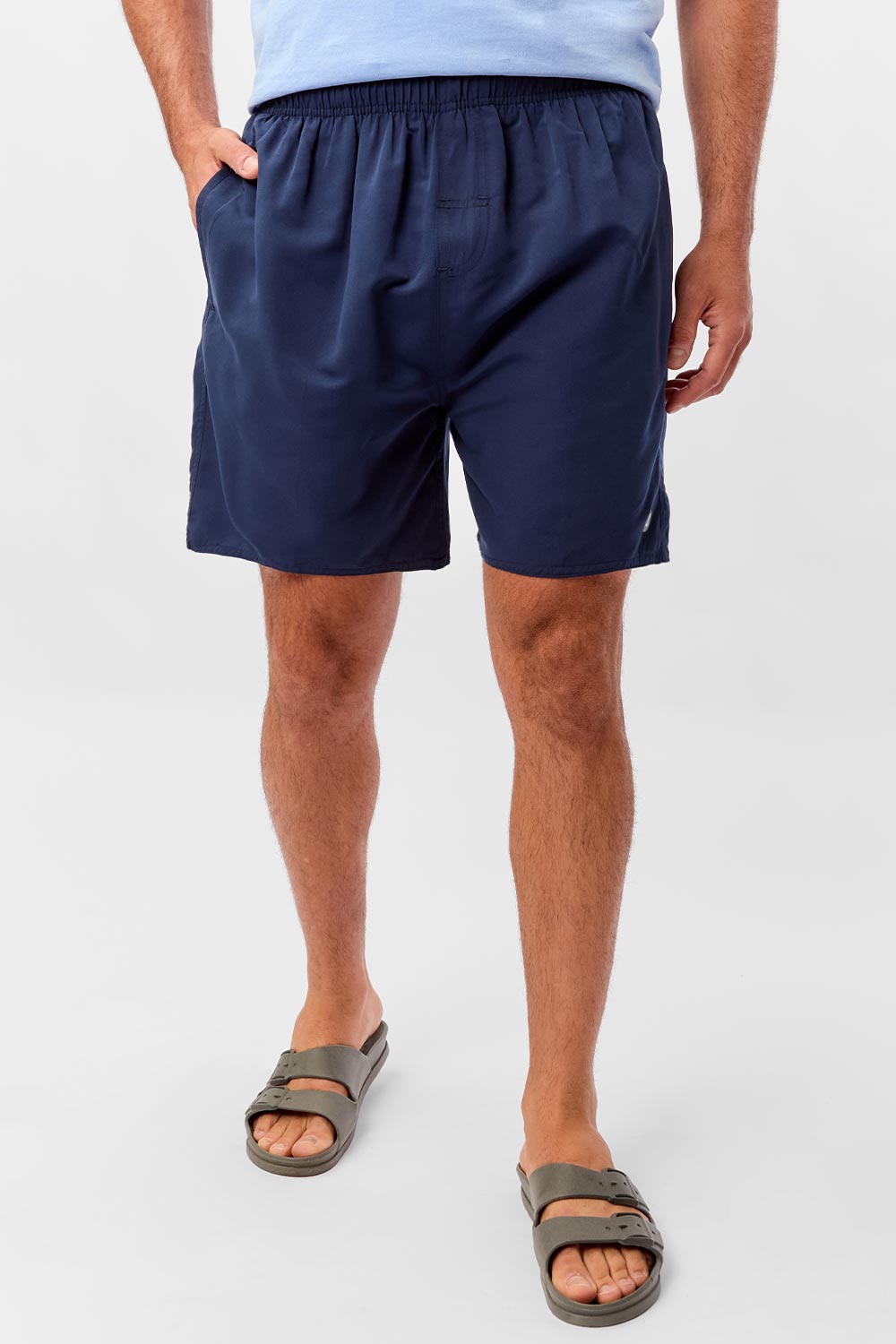 Short Liso Com Silk Refletivo Azul Marinho