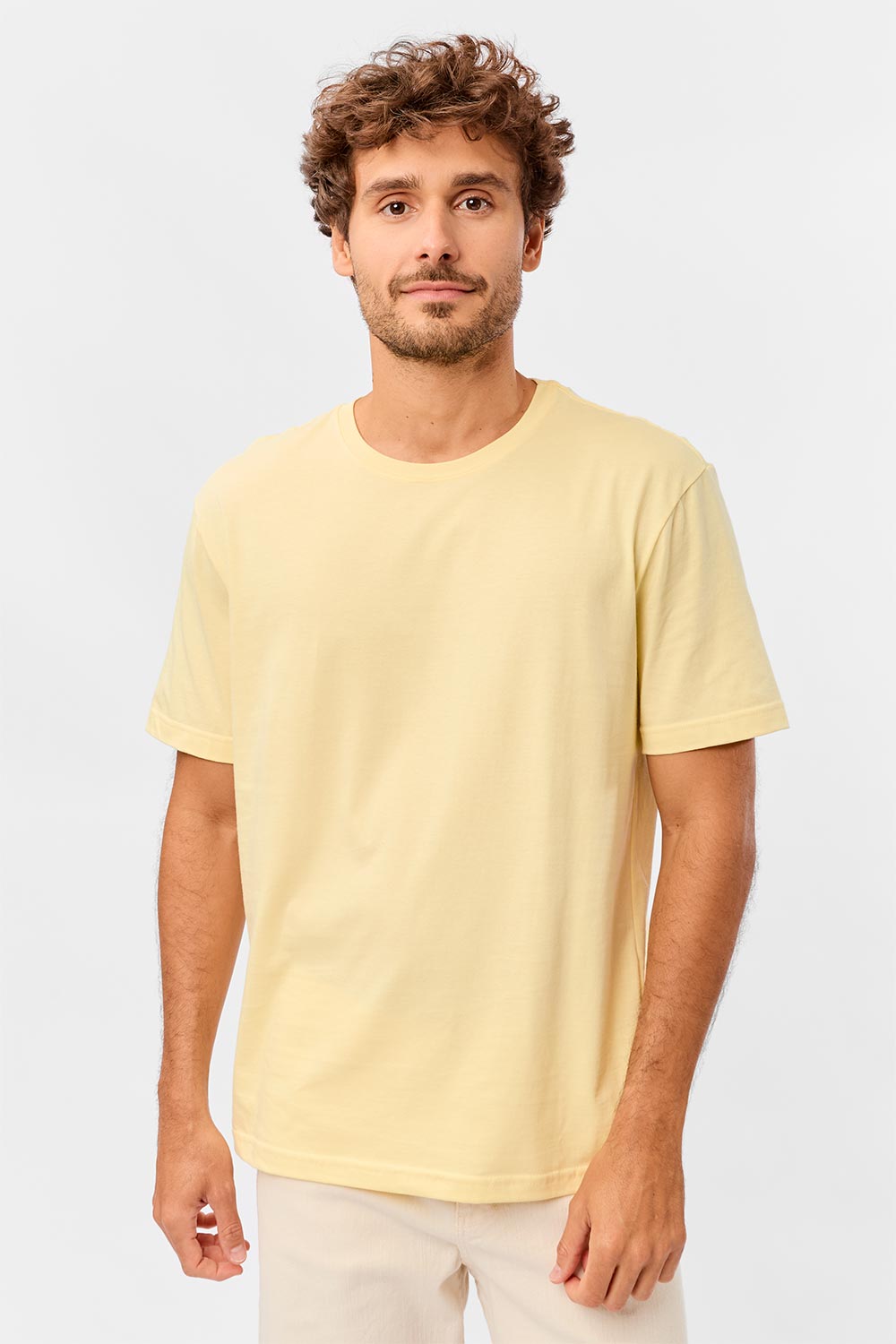 T-Shirt Básica Comfort Amarela Clara