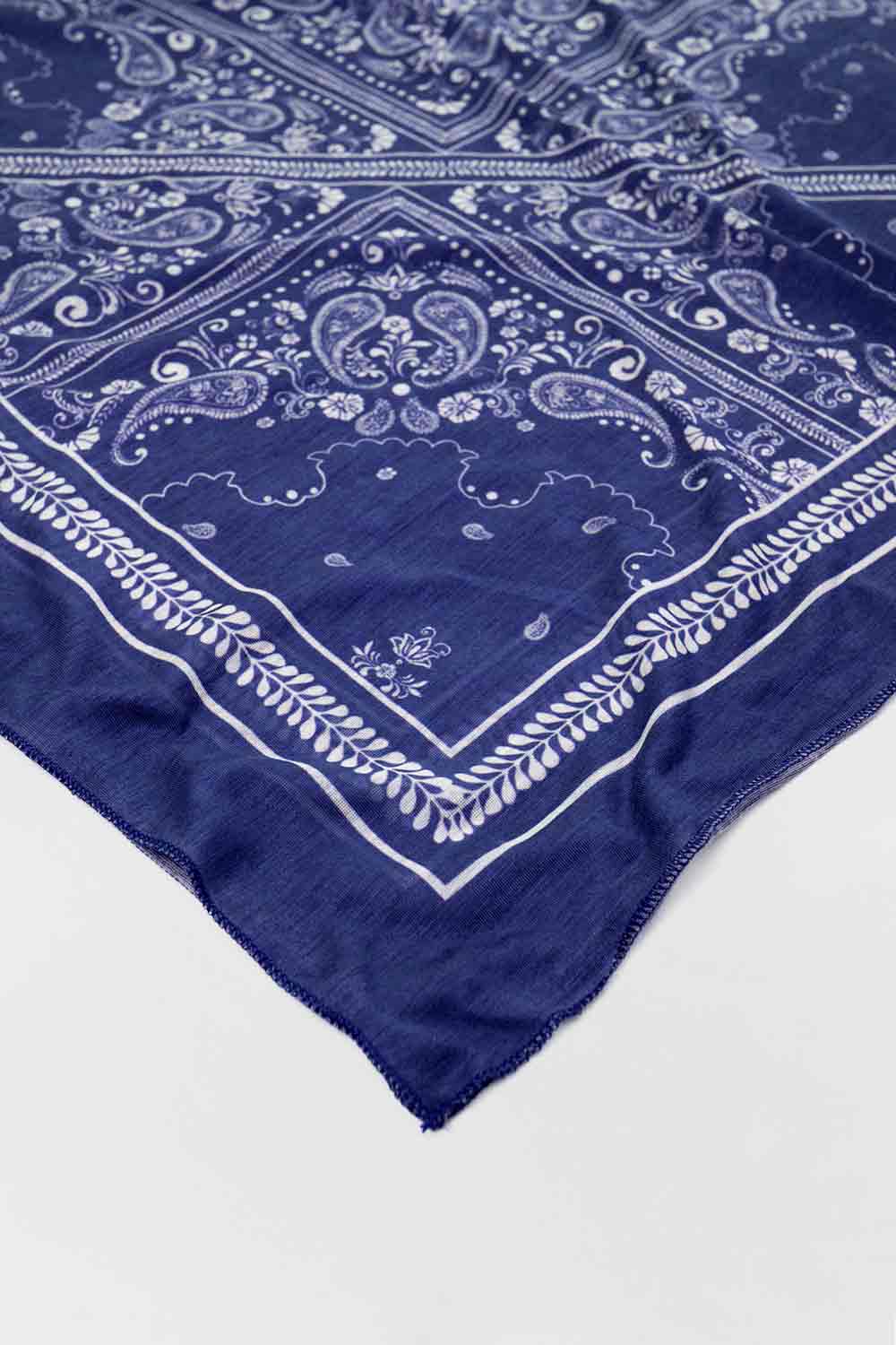 Lenço Boho Azul Marinho