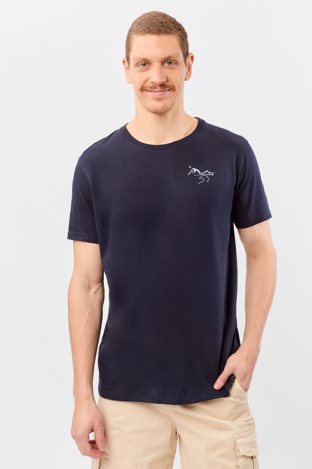 T-Shirt Estampada Premium Sem Costura Montanhas Azul Marinho