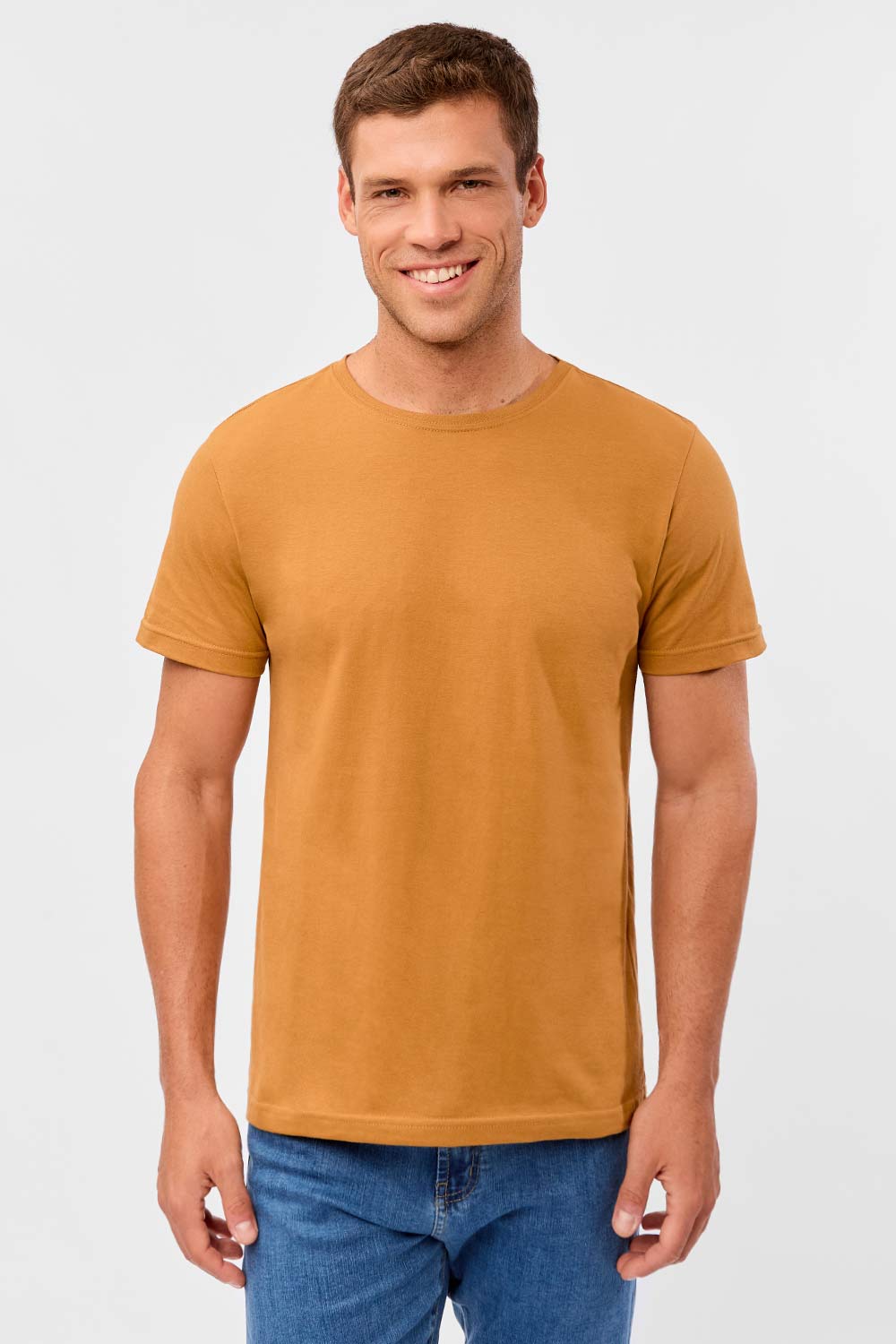 T-Shirt Básica Fit Mostarda