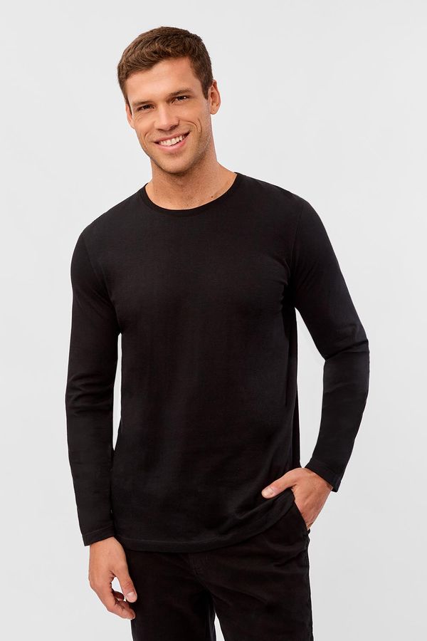 T-Shirt Manga Longa Premium Fit Sem Costura Preta PRETA/GG