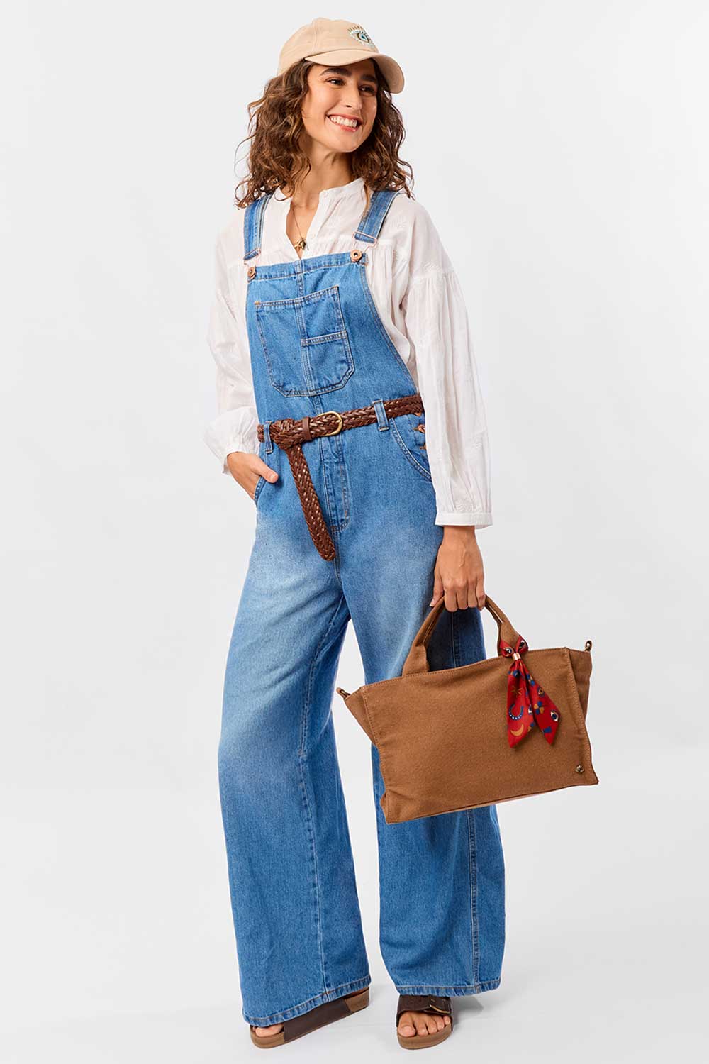 Jardineira Jeans Wide Leg Destroyer